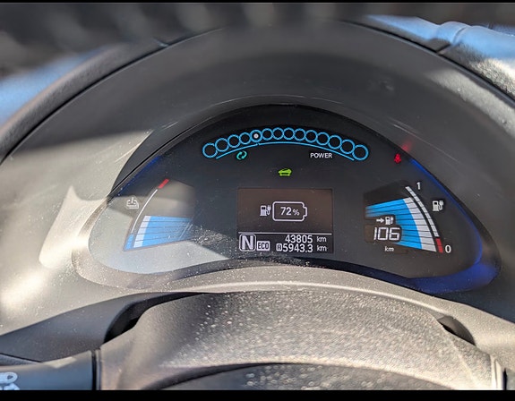 Nissan Leaf 6 of 13