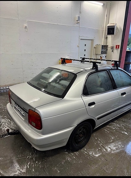 Suzuki Baleno 10 of 10