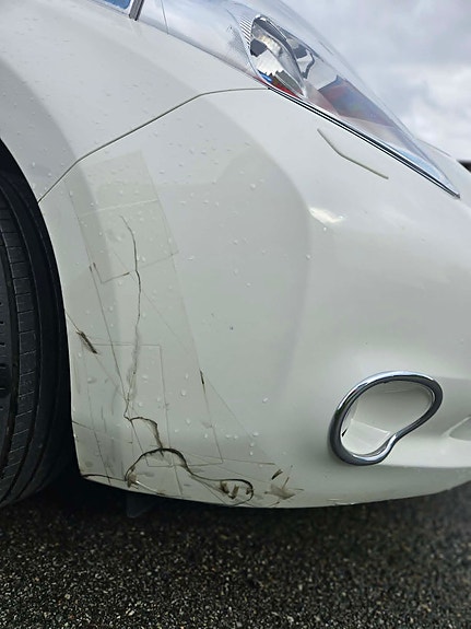 Nissan Leaf 10 of 12