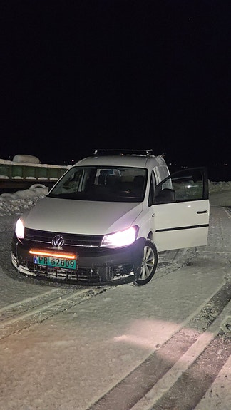Volkswagen Caddy Maxi 5 of 12