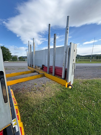 Scania G370. Highline. MCE påbygg. Effer 215 kran 6 Hyd. +1 man. arm til 19,22m. Rundt gående sving! 15 of 30