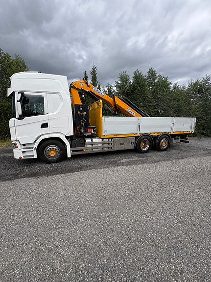 Scania G370. Highline. MCE påbygg. Effer 215 kran 6 Hyd. +1 man. arm til 19,22m. Rundt gående sving! 5 of 30