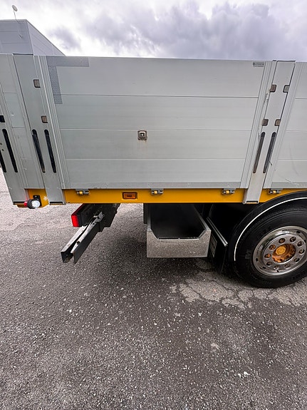 Scania G370. Highline. MCE påbygg. Effer 215 kran 6 Hyd. +1 man. arm til 19,22m. Rundt gående sving! 14 of 30