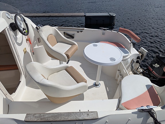 Quicksilver 510 (Ørnvik) med henger 14 of 30