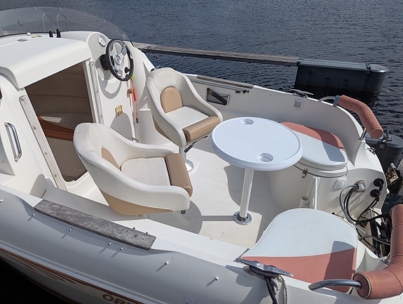 Quicksilver 510 (Ørnvik) med henger 17 of 30
