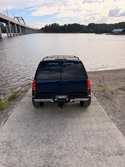 Chevrolet Tahoe 8 of 30