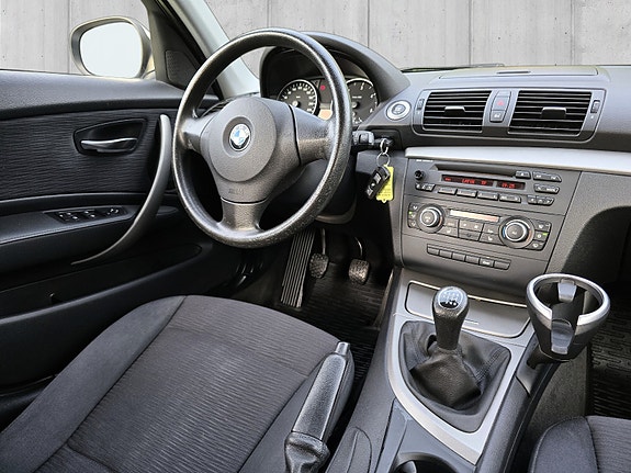 BMW 116d 18 of 30