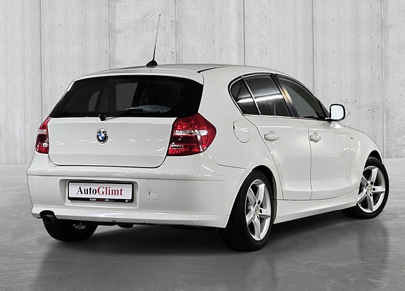BMW 116d 3 of 30