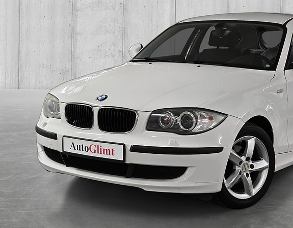 BMW 116d 2 of 30