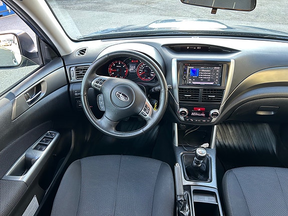 Subaru Forester 20 of 30