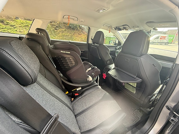 Peugeot 5008 19 of 23