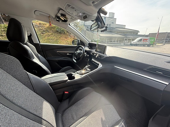 Peugeot 5008 20 of 23