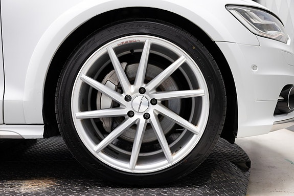 Audi A6 allroad 6 of 26