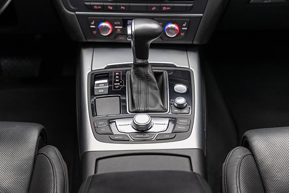 Audi A6 allroad 24 of 26