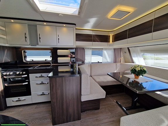 Hobby Prestige 720 WQC 7 of 28
