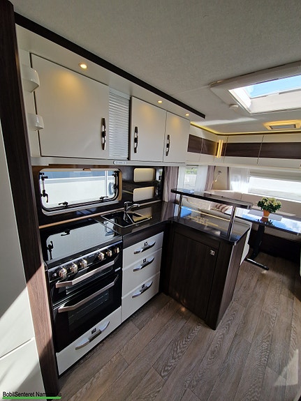 Hobby Prestige 720 WQC 13 of 28