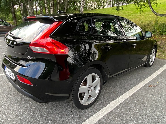 Volvo V40 5 of 30