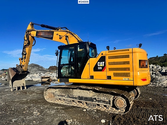320 Gravemaskin m/Rototilt og 2 skuffer – 3 100 timer! SE VIDEO 320 5 of 30
