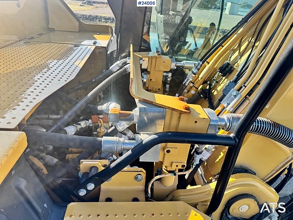 320 Gravemaskin m/Rototilt og 2 skuffer – 3 100 timer! SE VIDEO 320 25 of 30