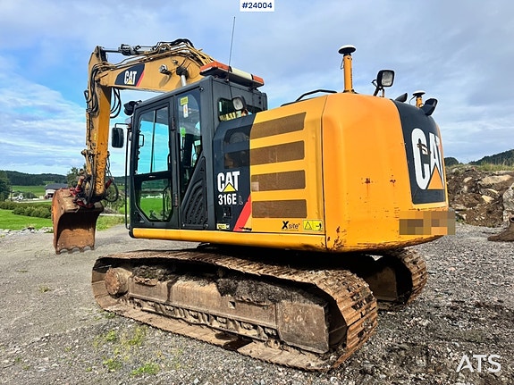 Caterpillar 316E Gravemaskin m/ Rototilt, 2 skuffer og GPS fra 2019. 4 of 30