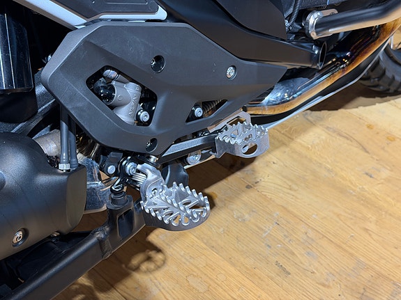 BMW R 1300 GS Trophy | Sportsfjæring | enduropakke 7 of 16