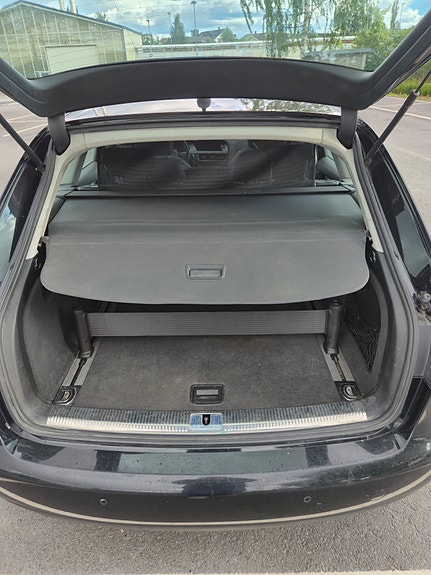 Audi A4 28 of 30