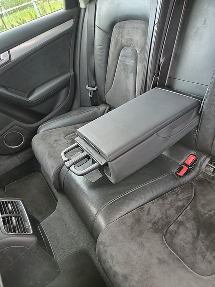 Audi A4 24 of 30