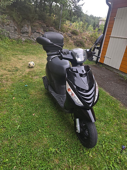 Piaggio ZIP 50 5 of 6