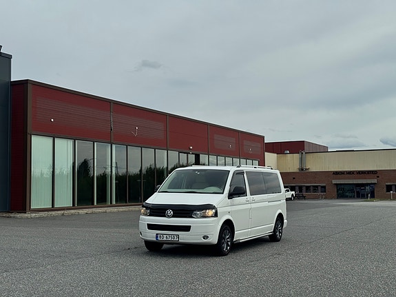 Volkswagen Caravelle 15 of 30