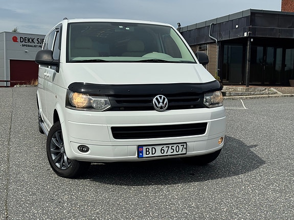 Volkswagen Caravelle 3 of 30