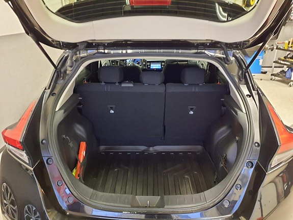 Nissan Leaf 15 of 25