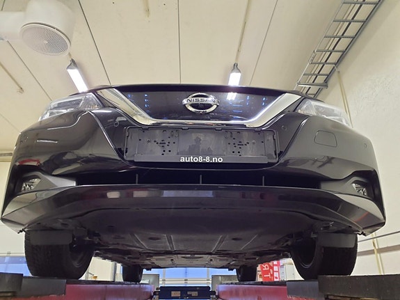 Nissan Leaf 6 of 25