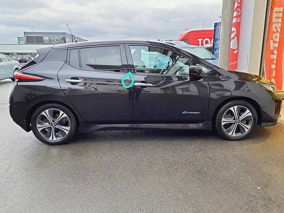 Nissan Leaf 19 of 25