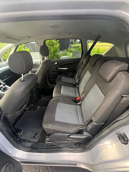 Ford S-MAX 20 of 30