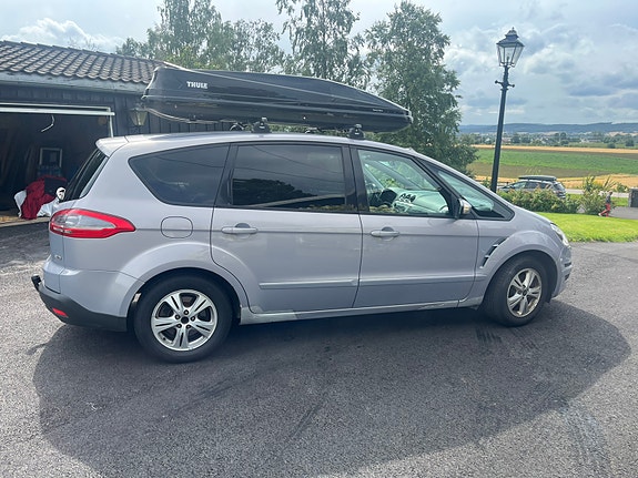 Ford S-MAX 5 of 30