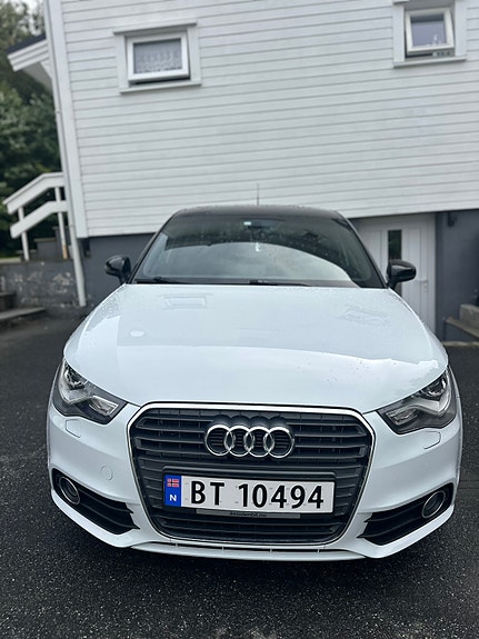 Audi A1 2 of 14