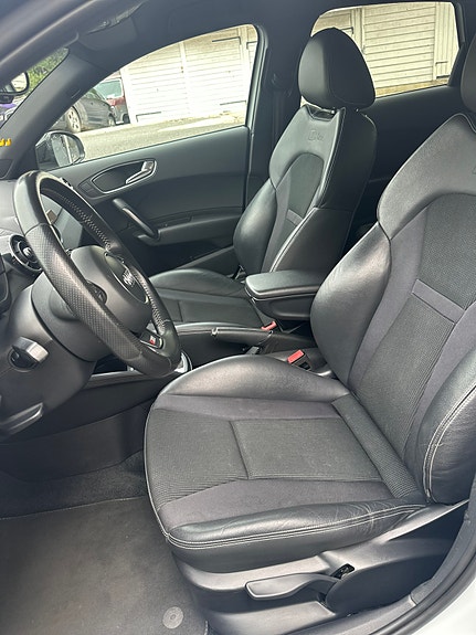 Audi A1 8 of 14