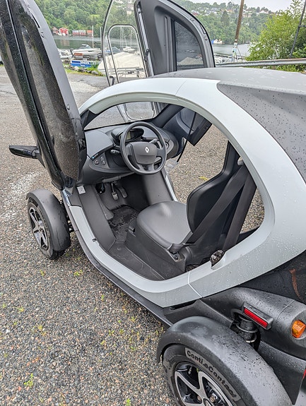Renault Twizy 3 of 19