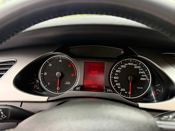Audi A4 14 of 20