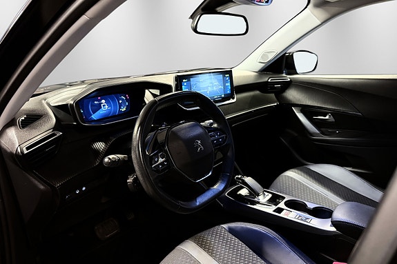 Peugeot e-2008 19 of 30