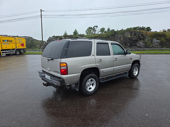 Chevrolet Tahoe 7 of 26
