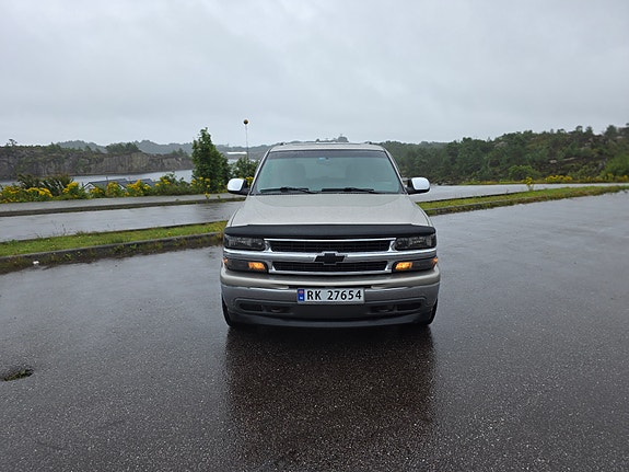 Chevrolet Tahoe 4 of 26
