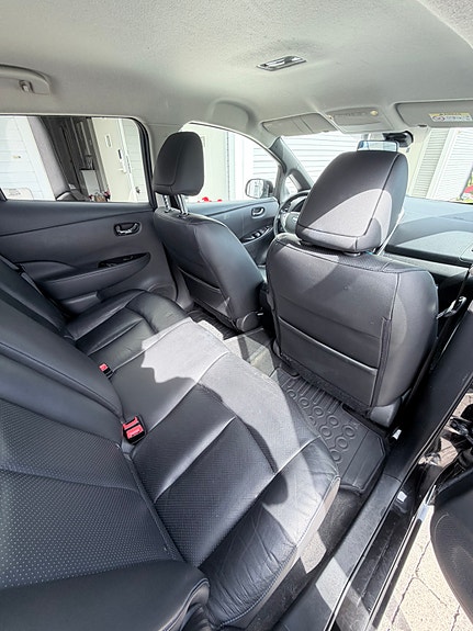 Nissan Leaf 14 of 26