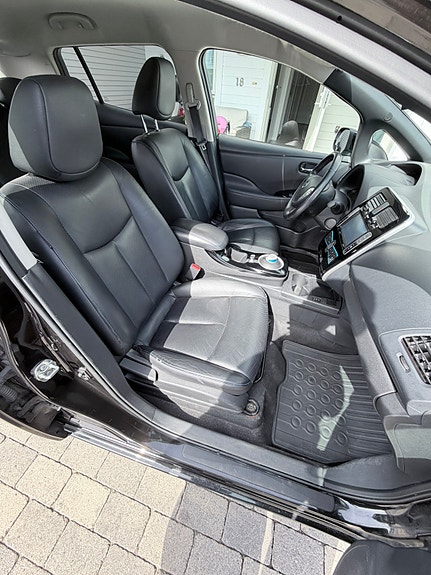 Nissan Leaf 13 of 26