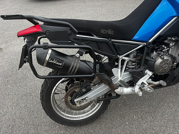 Aprilia Tuareg 660 7 of 18