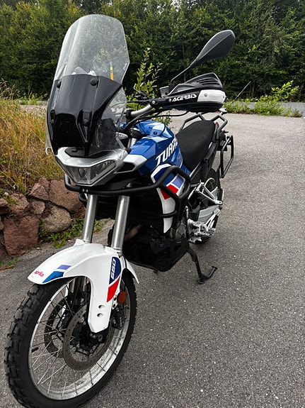 Aprilia Tuareg 660 3 of 18