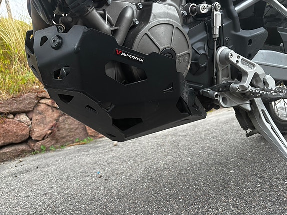 Aprilia Tuareg 660 8 of 18