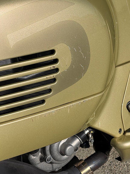 Vespa GTS 300 24 of 24