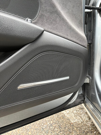 Audi A8 10 of 27