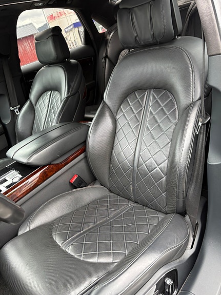 Audi A8 13 of 27
